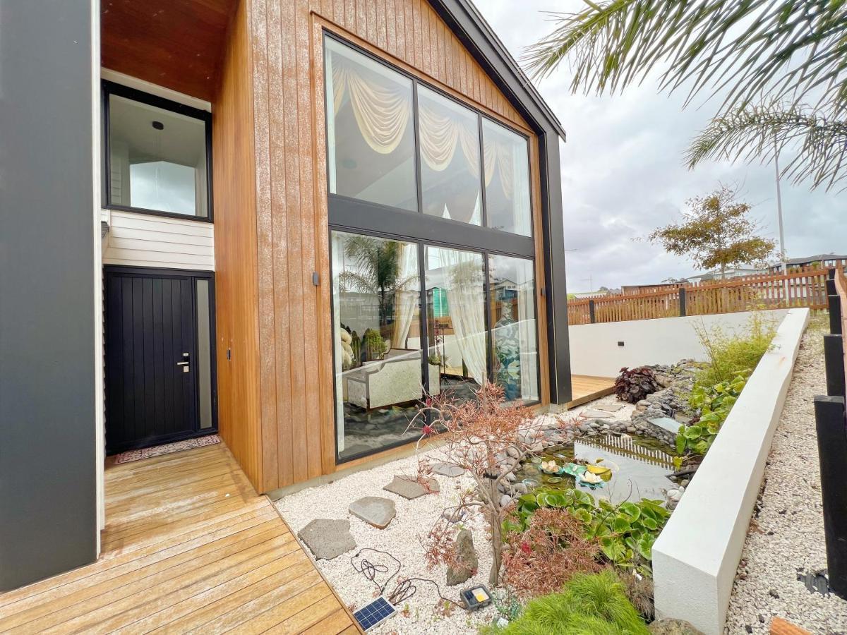 Elegant Beach House In Long Bay Βίλα Όκλαντ Εξωτερικό φωτογραφία