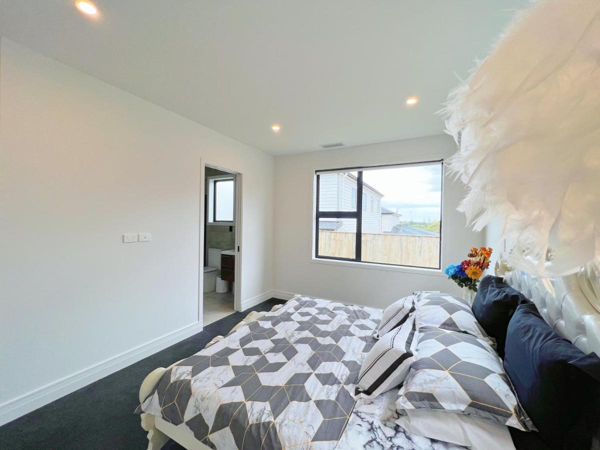 Elegant Beach House In Long Bay Βίλα Όκλαντ Εξωτερικό φωτογραφία